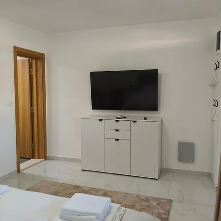 The River Beli Apartamento Podgorica
